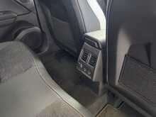 Renault Captur 1.6 E-TECH techno SUV 5dr Petrol Hybrid Auto Euro 6 (s/s) (145 ps) 