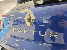 Renault Captur 1.6 E-TECH techno SUV 5dr Petrol Hybrid Auto Euro 6 (s/s) (145 ps) 