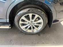 Toyota RAV4 2.5 VVT-h Excel SUV 5dr Petrol Hybrid CVT 4WD Euro 6 (s/s) (Safety Sense, Nav) (197 ps) 