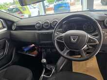 Dacia Duster 1.0 TCe Comfort SUV 5dr Petrol Manual Euro 6 (s/s) (100 ps) 