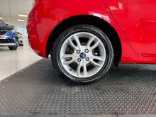 Ford Fiesta 1.25 Zetec Hatchback 5dr Petrol Manual Euro 6 (82 ps) 