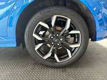 Ford Puma 1.0T EcoBoost MHEV ST-Line X SUV 5dr Petrol Manual Euro 6 (s/s) (125 ps) 