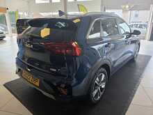 Kia Niro 1.6 GDi 2 SUV 5dr Petrol Hybrid DCT Euro 6 (s/s) (139 bhp) 