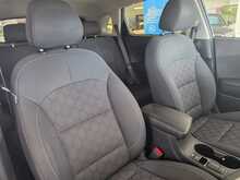 Kia Niro 1.6 GDi 2 SUV 5dr Petrol Hybrid DCT Euro 6 (s/s) (139 bhp) 