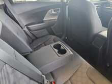 Kia Niro 1.6 GDi 2 SUV 5dr Petrol Hybrid DCT Euro 6 (s/s) (139 bhp) 