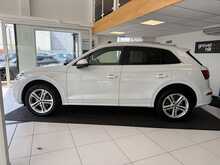 Audi Q5 2.0 TDI 40 S line SUV 5dr Diesel S Tronic quattro Euro 6 (s/s) (190 ps) 