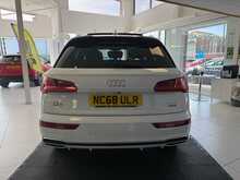 Audi Q5 2.0 TDI 40 S line SUV 5dr Diesel S Tronic quattro Euro 6 (s/s) (190 ps) 