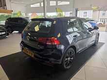 Volkswagen Golf 2.0 TDI BlueMotion Tech SE Hatchback 5dr Diesel Manual Euro 5 (s/s) (150 ps) 