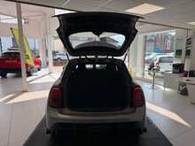 MINI Hatch 1.5 Cooper Sport Hatchback 5dr Petrol Steptronic Euro 6 (s/s) (136 ps) 