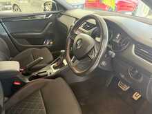 Skoda Octavia 2.0 TSI vRS Hatchback 5dr Petrol DSG Euro 6 (s/s) (230 ps) 