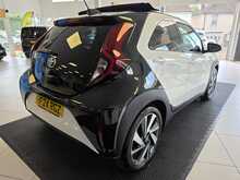 Toyota Aygo X 1.0 VVT-i Edge Hatchback 5dr Petrol Manual Euro 6 (s/s) (72 ps) 