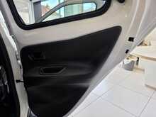 Toyota Aygo X 1.0 VVT-i Edge Hatchback 5dr Petrol Manual Euro 6 (s/s) (72 ps) 