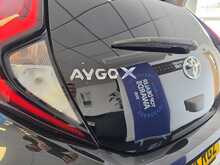 Toyota Aygo X 1.0 VVT-i Edge Hatchback 5dr Petrol Manual Euro 6 (s/s) (72 ps) 