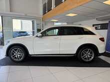 Mercedes-Benz GLC 2.1 GLC220d AMG Line SUV 5dr Diesel G-Tronic 4MATIC Euro 6 (s/s) (170 ps) 
