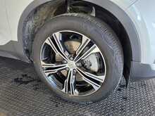 Volvo XC40 1.5h T5 Twin Engine Recharge 10.7kWh Inscription SUV 5dr Petrol Plug-in Hybrid Auto Euro 6 (s/s) 