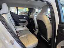Volvo XC40 1.5h T5 Twin Engine Recharge 10.7kWh Inscription SUV 5dr Petrol Plug-in Hybrid Auto Euro 6 (s/s) 