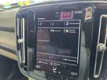Volvo XC40 1.5h T5 Twin Engine Recharge 10.7kWh Inscription SUV 5dr Petrol Plug-in Hybrid Auto Euro 6 (s/s) 