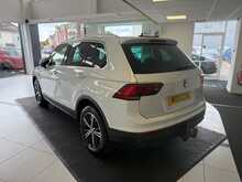 Volkswagen Tiguan 2.0 TDI BlueMotion Tech SE Navigation SUV 5dr Diesel DSG 4Motion Euro 6 (s/s) (150 ps) 