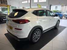 Hyundai TUCSON 1.6 T-GDi Premium SUV 5dr Petrol DCT Euro 6 (s/s) (177 ps) 