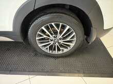 Hyundai TUCSON 1.6 T-GDi Premium SUV 5dr Petrol DCT Euro 6 (s/s) (177 ps) 