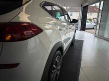 Hyundai TUCSON 1.6 T-GDi Premium SUV 5dr Petrol DCT Euro 6 (s/s) (177 ps) 