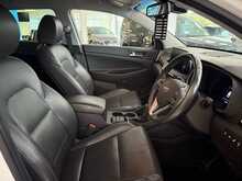 Hyundai TUCSON 1.6 T-GDi Premium SUV 5dr Petrol DCT Euro 6 (s/s) (177 ps) 