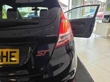Ford Fiesta 1.6T EcoBoost ST-3 Hatchback 3dr Petrol Manual Euro 6 (182 ps) 