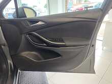 Vauxhall Astra 1.4i Turbo SRi Sports Tourer 5dr Petrol Auto Euro 6 (s/s) (150 ps) 