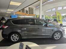 Ford S-Max 2.0 TDCi Titanium MPV 5dr Diesel Powershift Euro 6 (s/s) (180 ps) 
