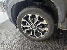 Toyota Yaris Cross 1.5 VVT-h Design SUV 5dr Petrol Hybrid E-CVT Euro 6 (s/s) (116 ps) 