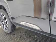 Toyota Yaris Cross 1.5 VVT-h Design SUV 5dr Petrol Hybrid E-CVT Euro 6 (s/s) (116 ps) 