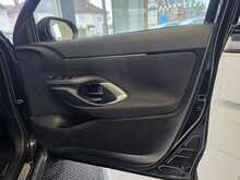 Toyota Yaris Cross 1.5 VVT-h Design SUV 5dr Petrol Hybrid E-CVT Euro 6 (s/s) (116 ps) 