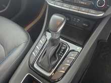 Hyundai IONIQ 1.6 h-GDi GPF Premium SE Hatchback 5dr Petrol Hybrid DCT Euro 6 (s/s) (141 ps) 