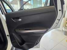 Suzuki Vitara 1.5 SZ5 SUV 5dr Petrol Hybrid AGS Auto ALLGRIP Euro 6 (s/s) (115 ps) 