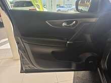 Nissan Qashqai 1.3 DIG-T Tekna SUV 5dr Petrol DCT Auto Euro 6 (s/s) (160 ps) 