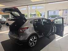 Nissan Qashqai 1.3 DIG-T Tekna SUV 5dr Petrol DCT Auto Euro 6 (s/s) (160 ps) 