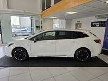 Toyota Corolla 2.0 VVT-h GPF GR SPORT Touring Sports 5dr Petrol Hybrid CVT Euro 6 (s/s) (184 ps) 