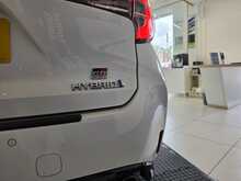 Toyota Corolla 2.0 VVT-h GPF GR SPORT Touring Sports 5dr Petrol Hybrid CVT Euro 6 (s/s) (184 ps) 