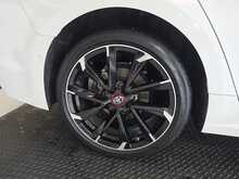 Toyota Corolla 2.0 VVT-h GPF GR SPORT Touring Sports 5dr Petrol Hybrid CVT Euro 6 (s/s) (184 ps) 