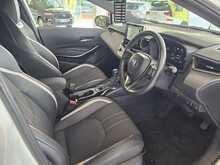 Toyota Corolla 2.0 VVT-h GPF GR SPORT Touring Sports 5dr Petrol Hybrid CVT Euro 6 (s/s) (184 ps) 