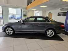 Mercedes-Benz E Class 2.1 E250 CDI BlueEfficiency Avantgarde Saloon 4dr Diesel G-Tronic+ Euro 5 (s/s) (204 ps) 
