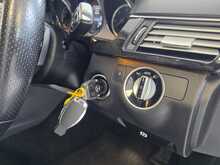 Mercedes-Benz E Class 2.1 E250 CDI BlueEfficiency Avantgarde Saloon 4dr Diesel G-Tronic+ Euro 5 (s/s) (204 ps) 