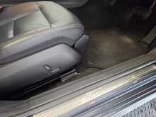 Mercedes-Benz E Class 2.1 E250 CDI BlueEfficiency Avantgarde Saloon 4dr Diesel G-Tronic+ Euro 5 (s/s) (204 ps) 