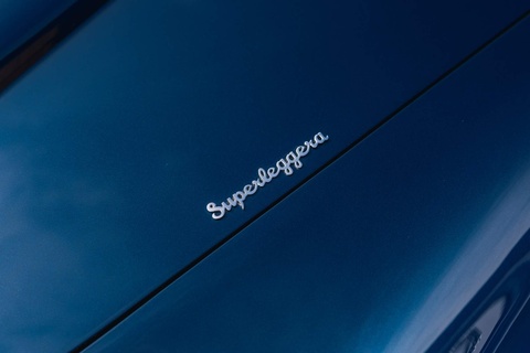 DB5  Coupe 0.0  Petrol