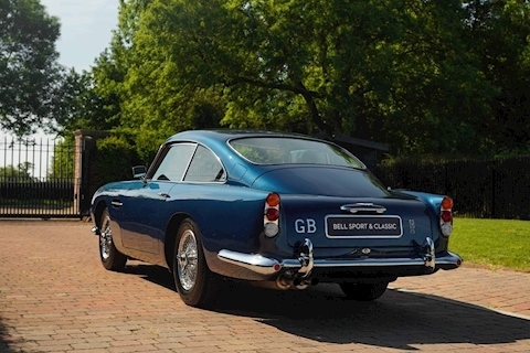 DB5  Coupe 0.0  Petrol