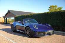 2019 Porsche 911 Carrera 4S Cabriolet 