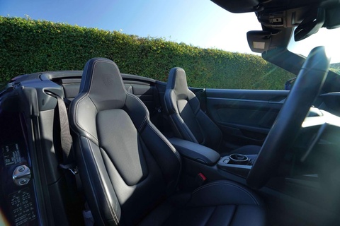 2019 Porsche 911 Carrera 4S Cabriolet