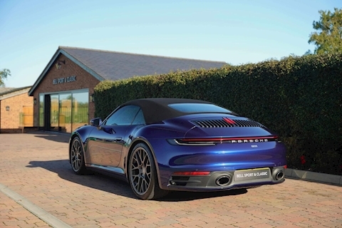 2019 Porsche 911 Carrera 4S Cabriolet