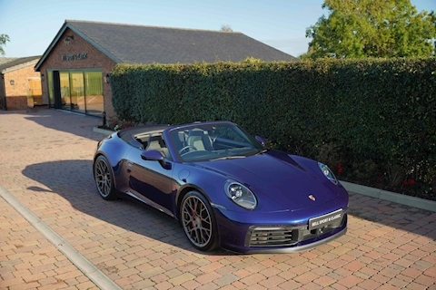 2019 Porsche 911 Carrera 4S Cabriolet