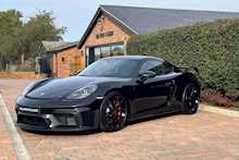 2020 Porsche 718 Cayman 4.0 GT4 